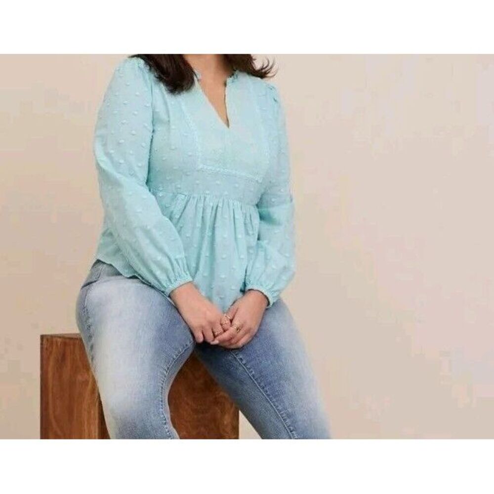 Torrid Blouse Canal Blue Clip Dot Mixed Eyelet Long Sleeve Plus Size‎ 2X NWT